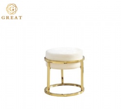 MAKEUP CHAIR