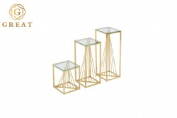 NEST OF TABLE